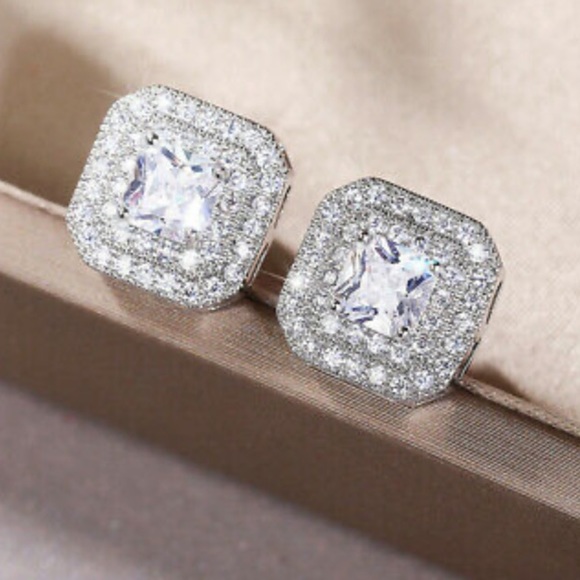 New Sterling silver Square Diamond Stud Earrings - Picture 2 of 4